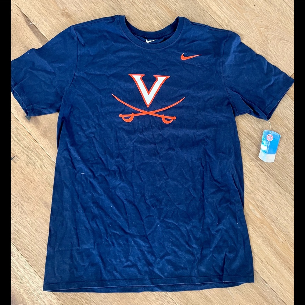 Nike UVA 100% cotton t shirt, NWT, L